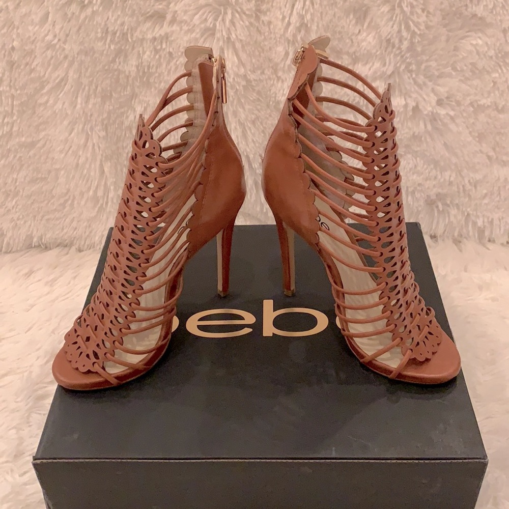 BEBE: Flavia laser cut booties.